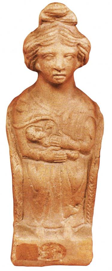 deesse-mere allaitant son bebe - Moulins.jpg